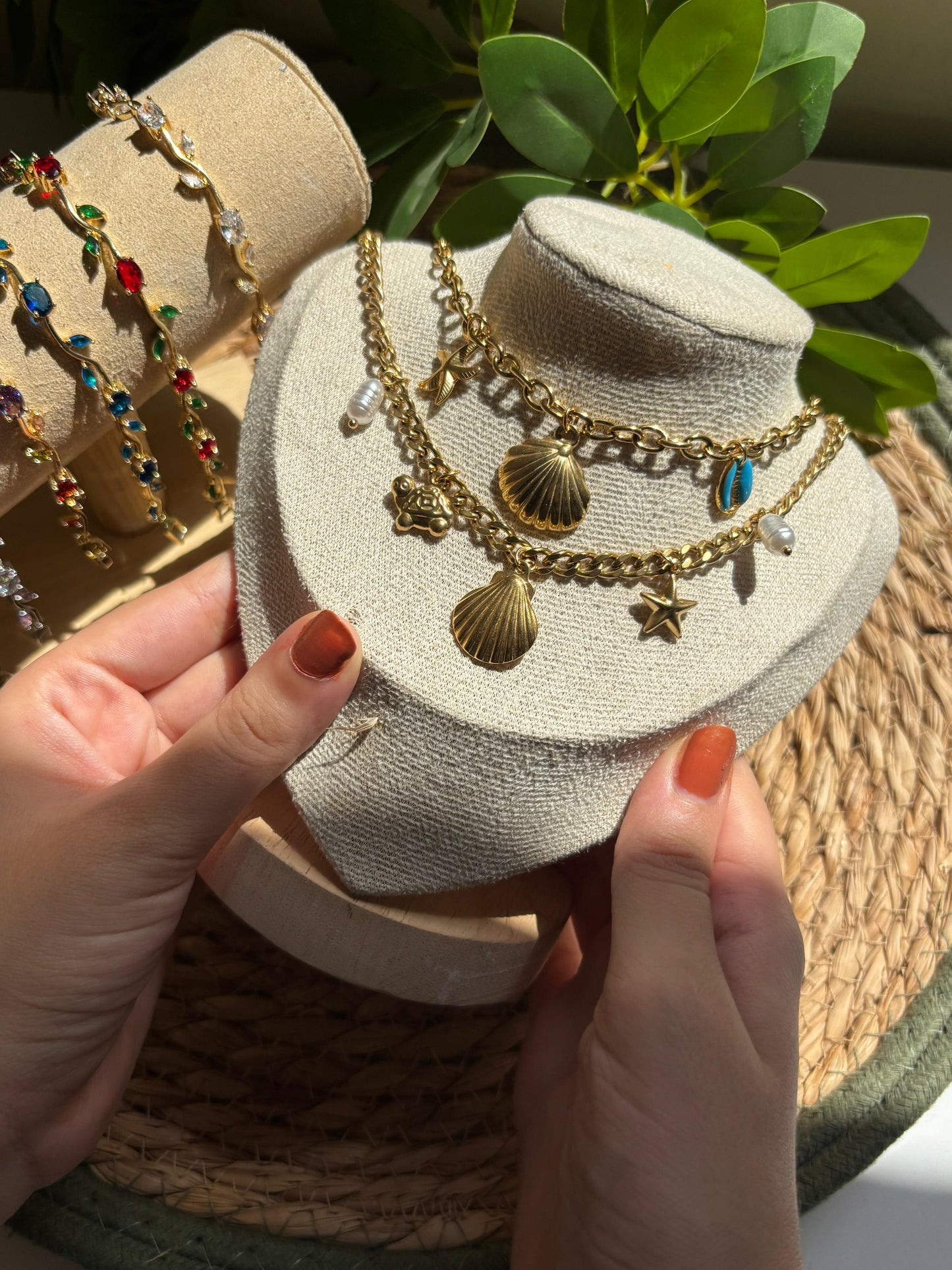 Seashell star necklace