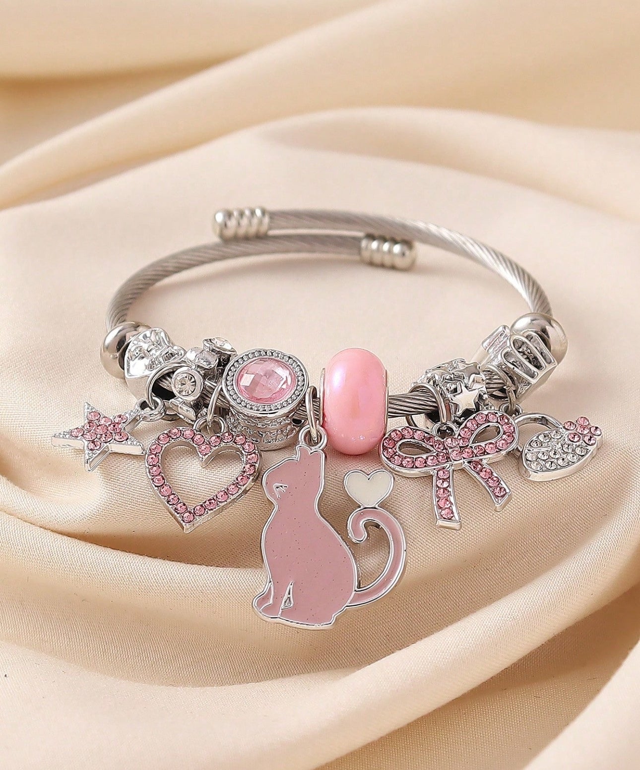 Cat bow bangle