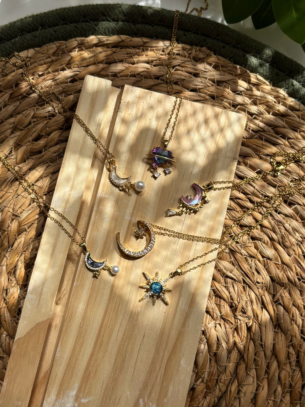 Crescent necklace