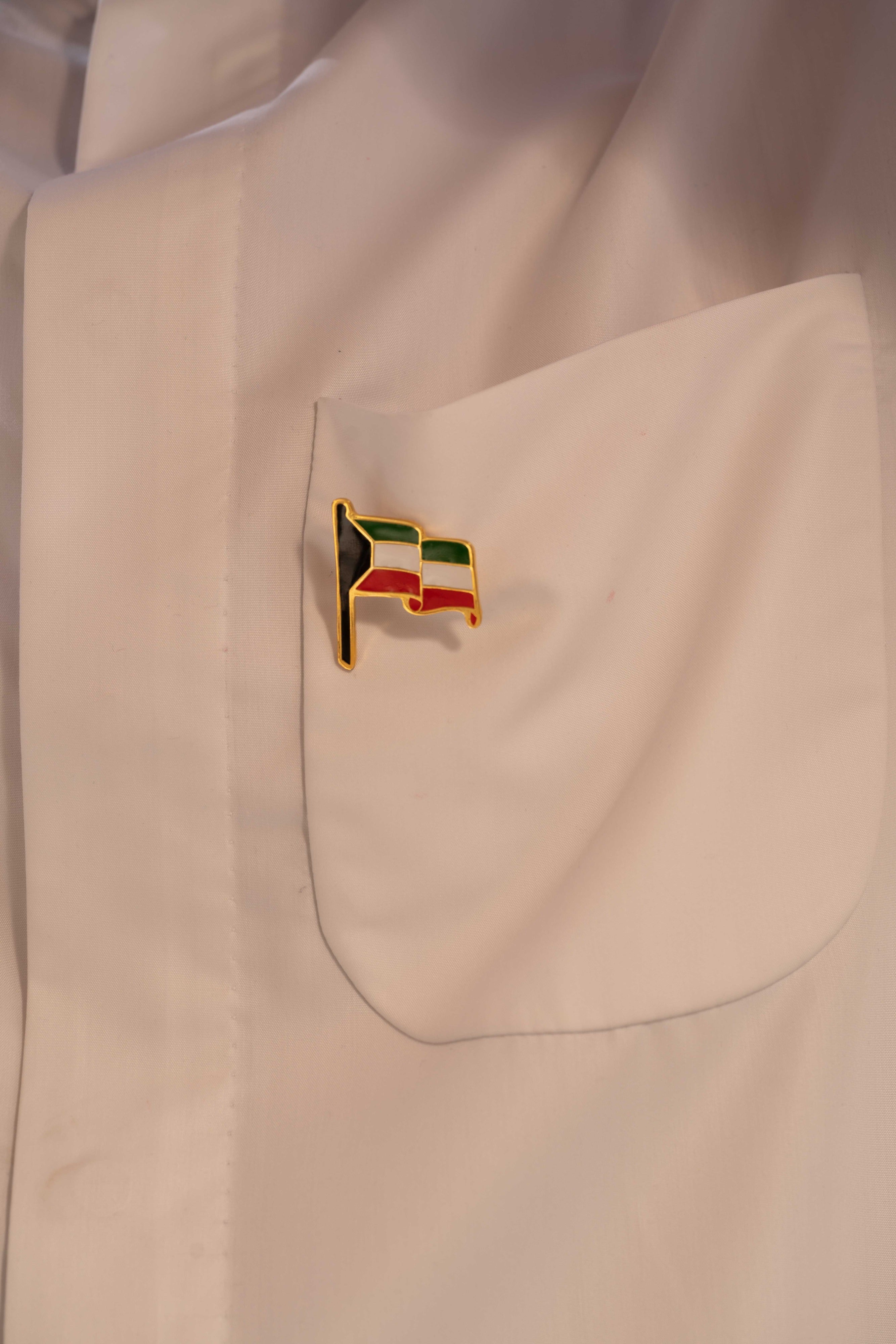 Country flag pin (Customizable) - Yshmk