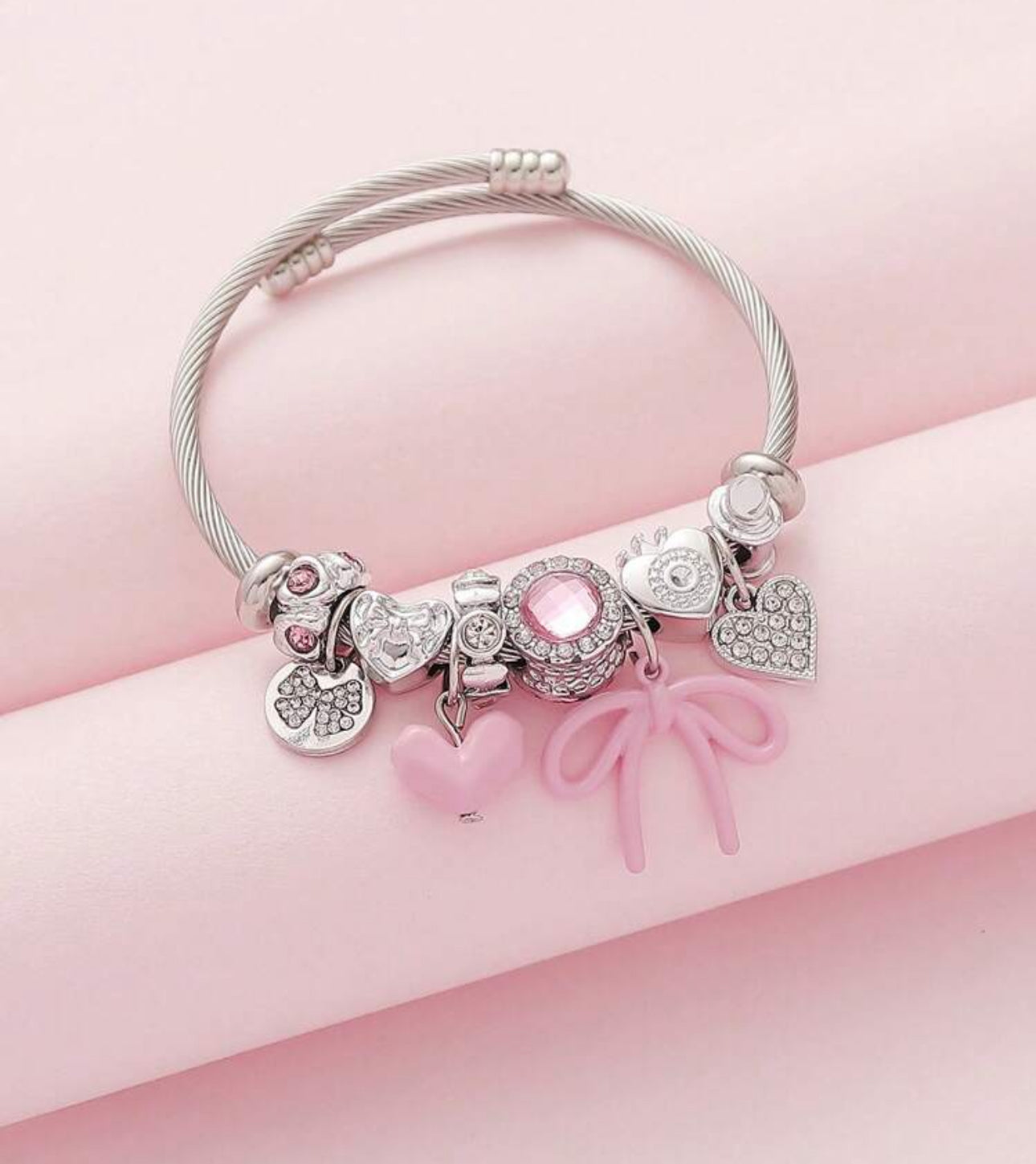 Pink bowknot bangle