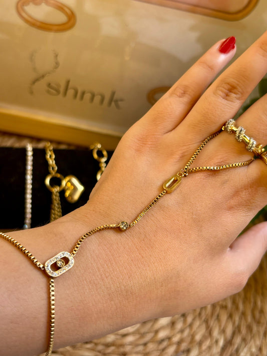 Golden Link Handchain