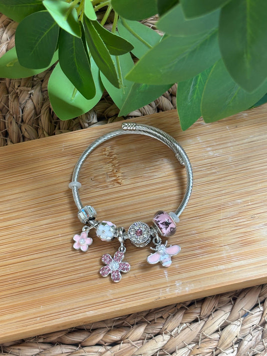Pink flower bangle