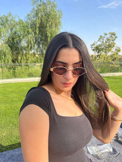 Retro oval sunglasses