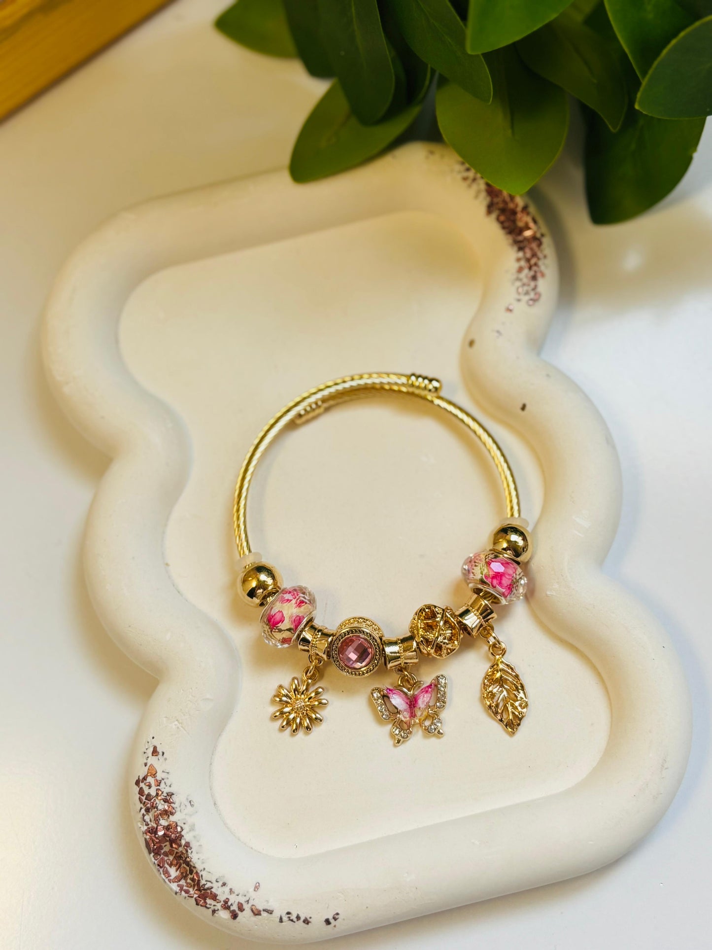 Butterfly bloom bangle