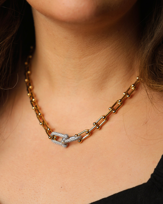 Gold link chain