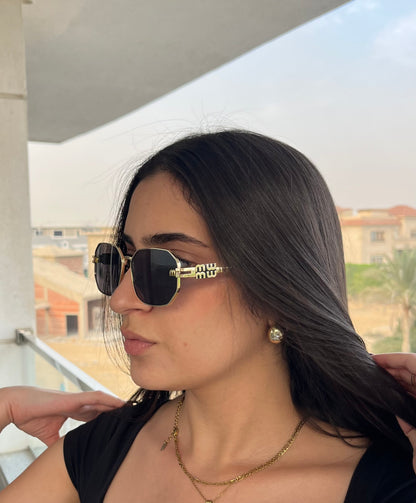 Classic gold-edge square sunglasses
