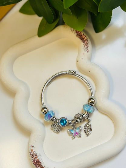 Butterfly bloom bangle