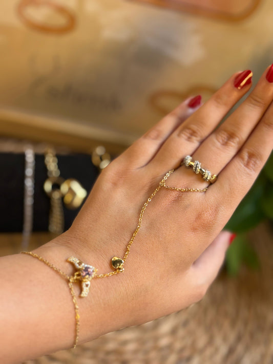 Golden Winged Heart handchain
