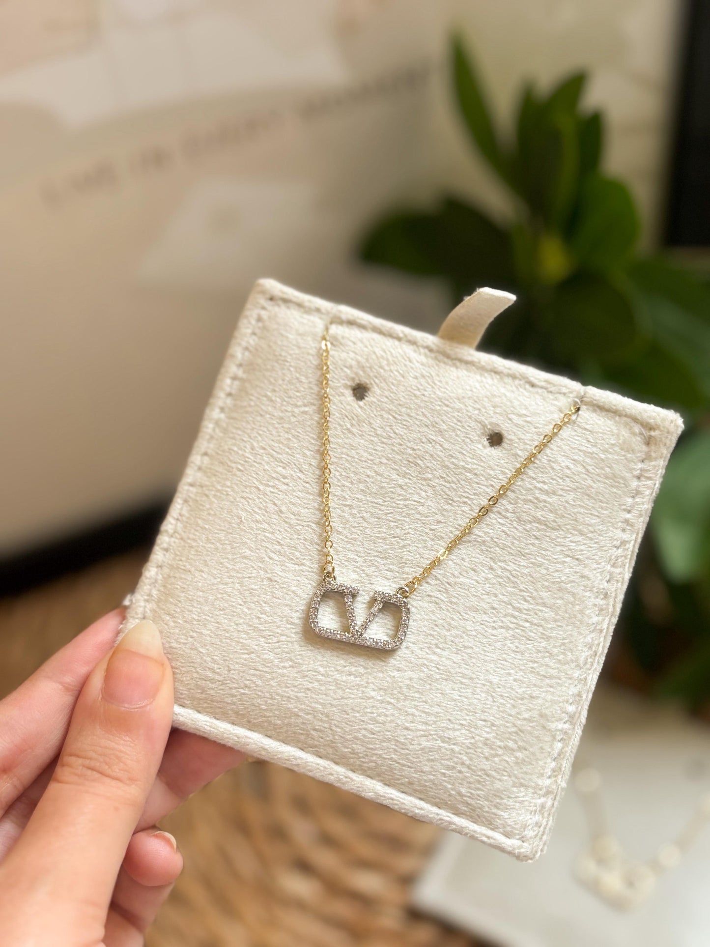 V necklace