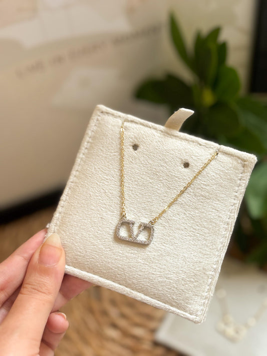 V necklace
