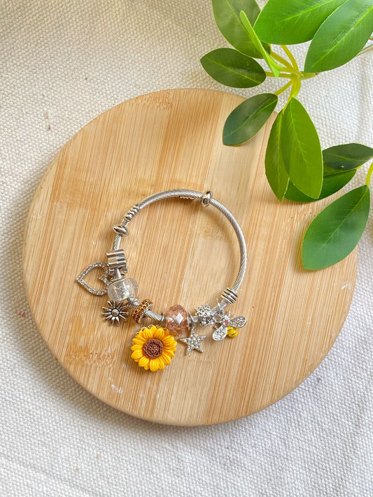 Sunflower daisy bangle