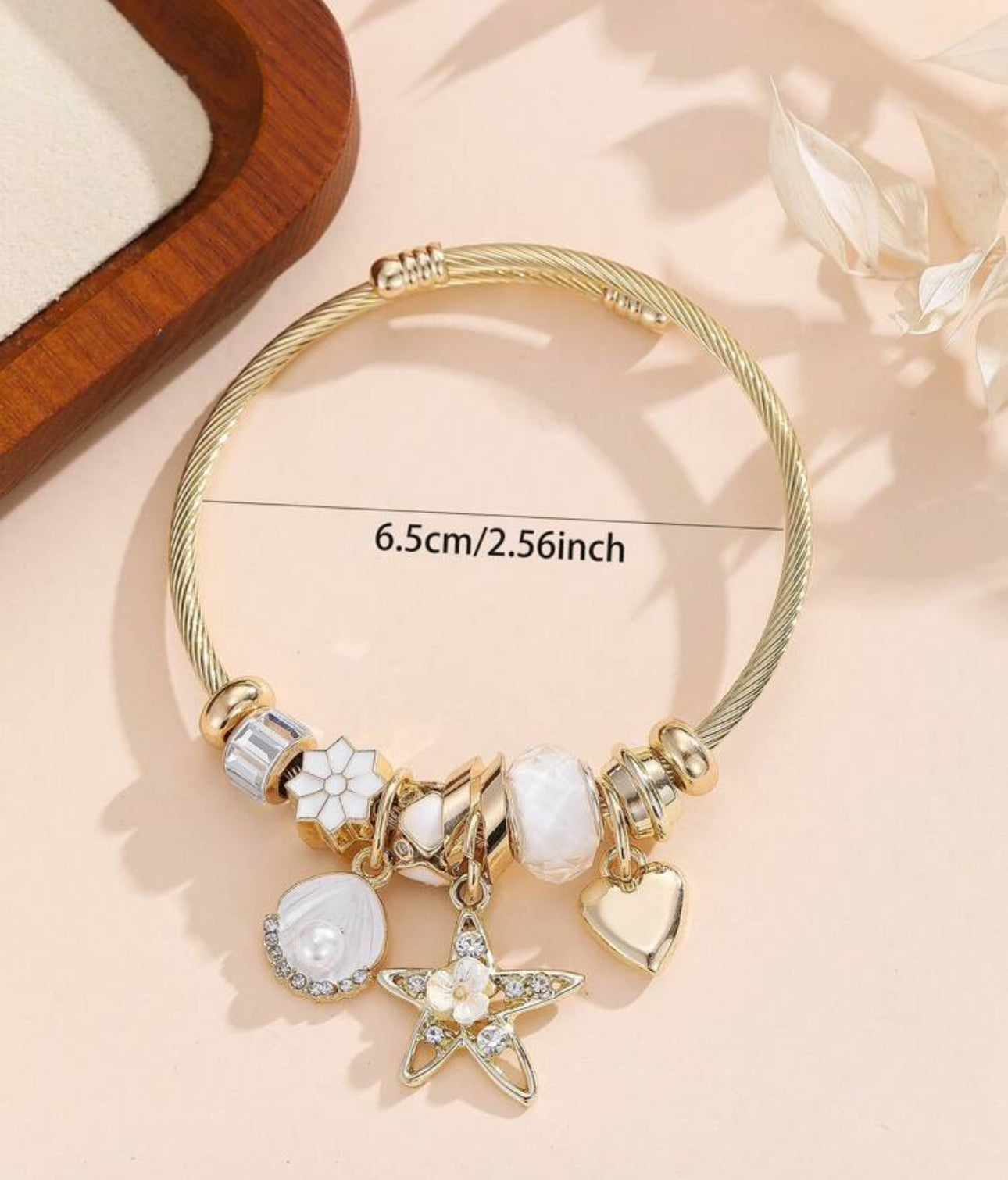 Starfish bangle