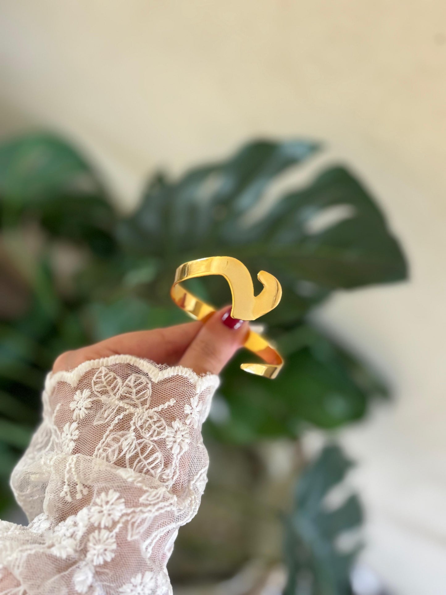 Letter bracelet
