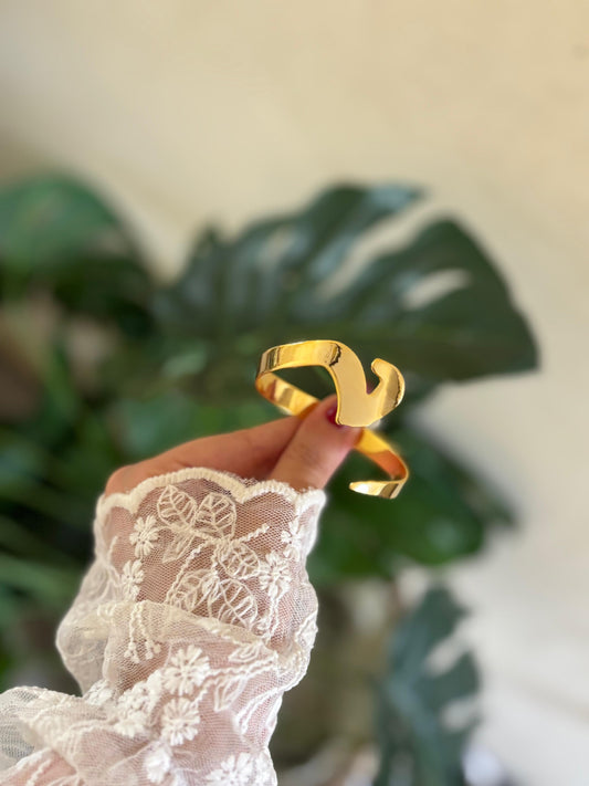 Letter bracelet