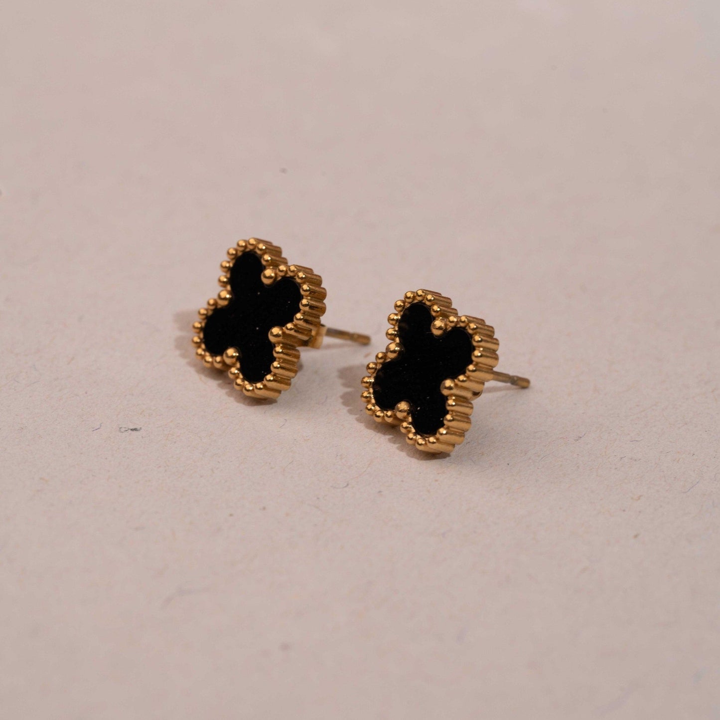 Van Cleef Earings - Yshmk